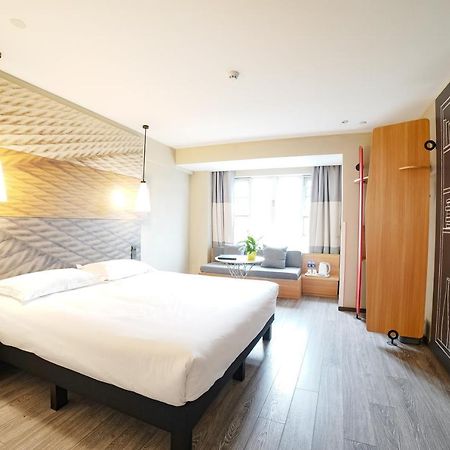 Ibis Chengdu West Jingcui Road Ξενοδοχείο Εξωτερικό φωτογραφία