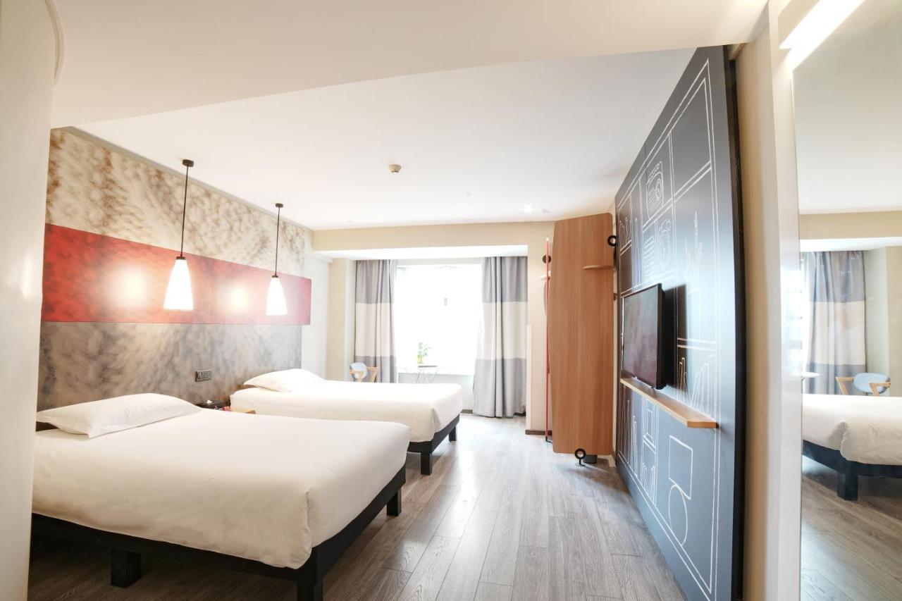 Ibis Chengdu West Jingcui Road Ξενοδοχείο Εξωτερικό φωτογραφία