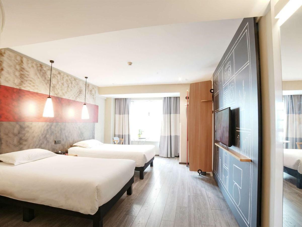 Ibis Chengdu West Jingcui Road Ξενοδοχείο Εξωτερικό φωτογραφία