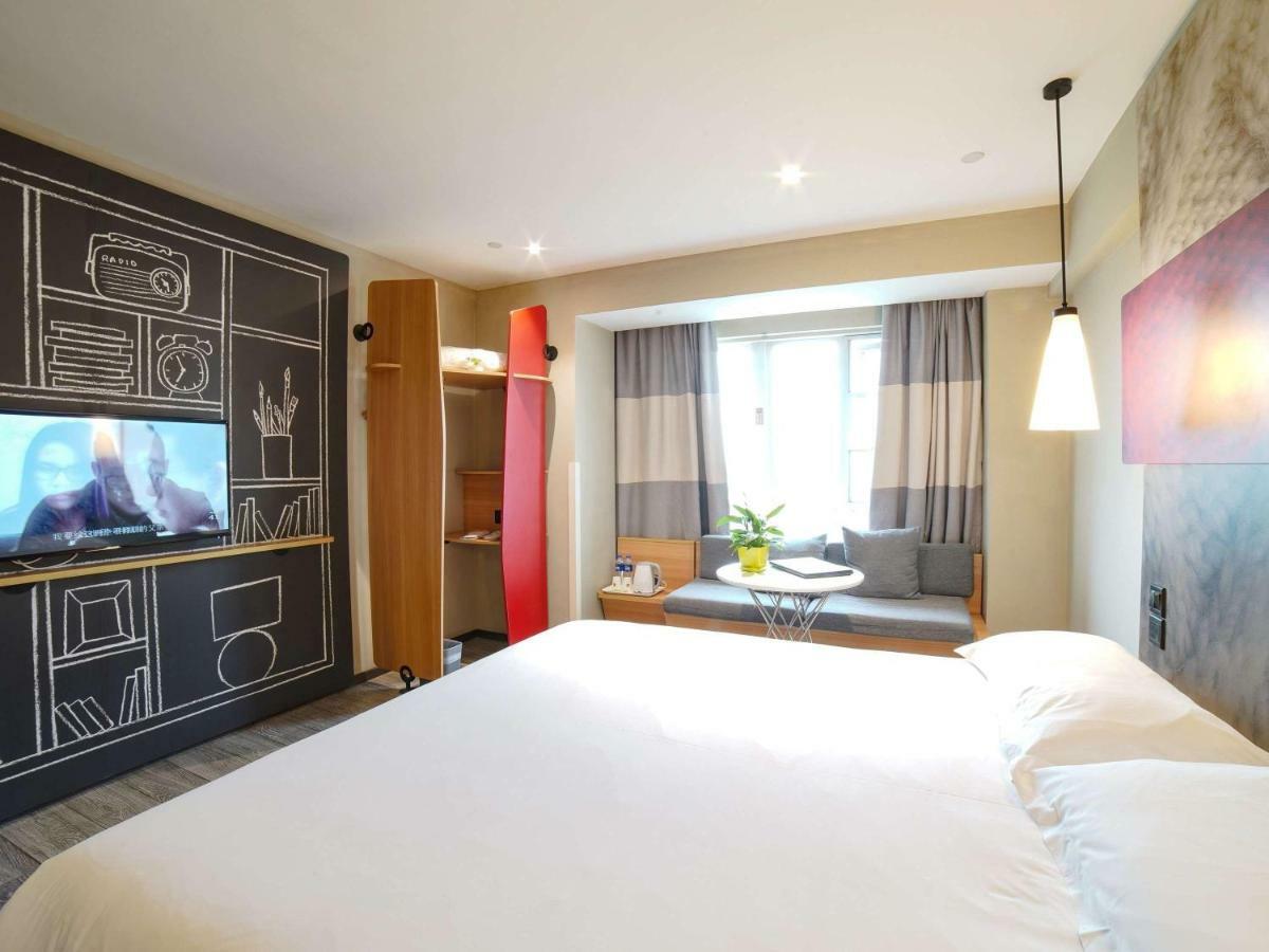 Ibis Chengdu West Jingcui Road Ξενοδοχείο Εξωτερικό φωτογραφία